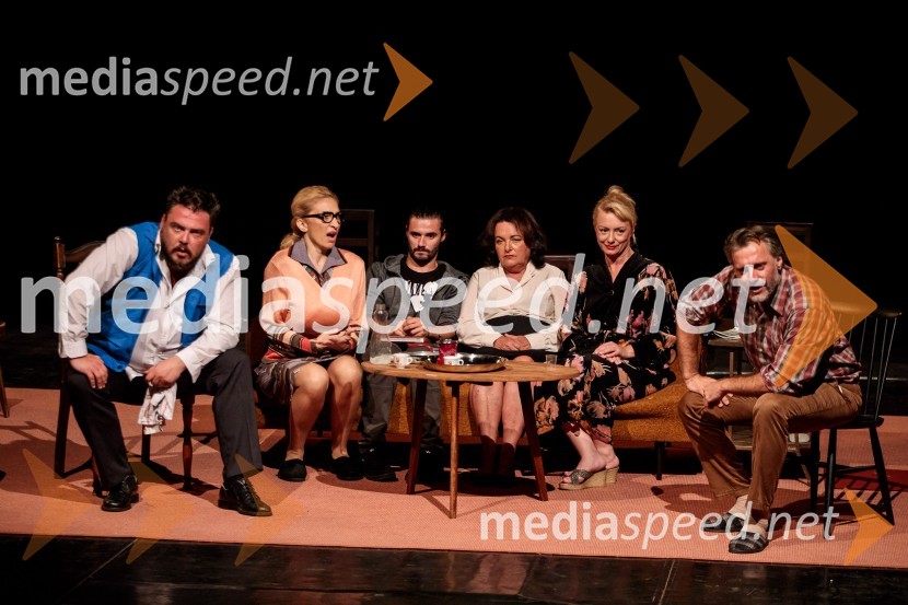  Dean Batoz, igralec;  Mirela Predojević, igralka;  Blaž Popovski, igralec;  Mojca Partljič, igralka;  Miljka Brđanin, igralka;  Željko Erkić, igralecJugoslavija, moja dežela, krstna uprizoritev drame