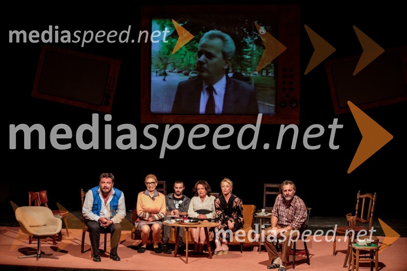  Dean Batoz, igralec;  Mirela Predojević, igralka;  Blaž Popovski, igralec;  Mojca Partljič, igralka;  Miljka Brđanin, igralka;  Željko Erkić, igralecJugoslavija, moja dežela, krstna uprizoritev drame