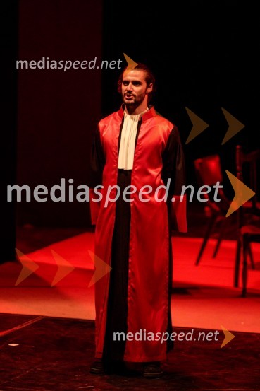  Blaž Popovski, igralecJugoslavija, moja dežela, krstna uprizoritev drame