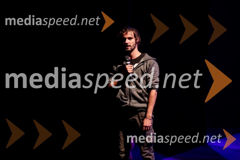  Blaž Popovski, igralecJugoslavija, moja dežela, krstna uprizoritev drame