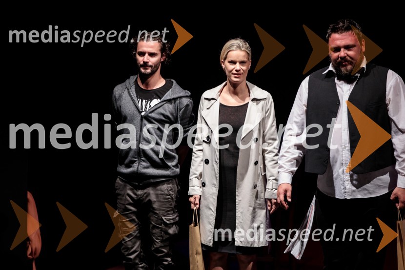  Blaž Popovski, igralec;  Tjaša Hrovat, igralka;  Dean Batoz, igralecJugoslavija, moja dežela, krstna uprizoritev drame