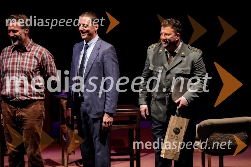  Željko Erkić, igralec;  Igor Štamulak, igralec;  Boris Šavija, igralecJugoslavija, moja dežela, krstna uprizoritev drame