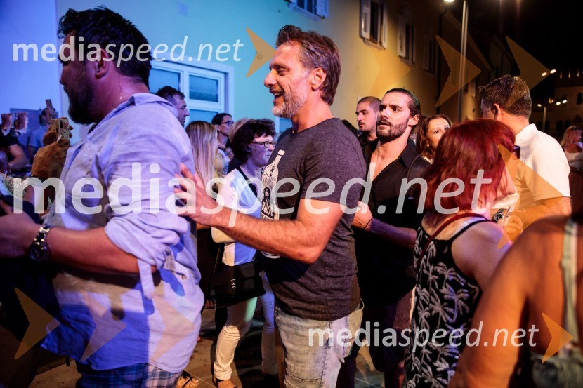  Željko Erkić, igralecJugoslavija, moja dežela, krstna uprizoritev drame