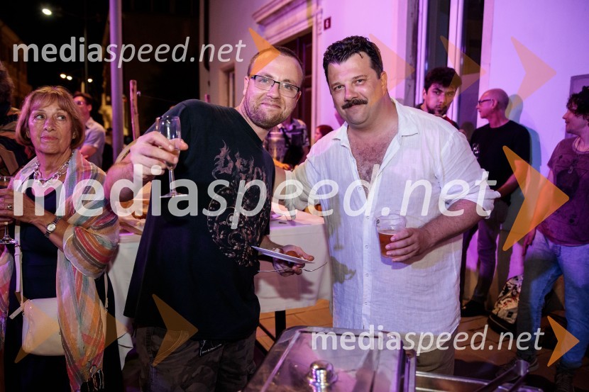  ... ;  Boris Šavija, igralecJugoslavija, moja dežela, krstna uprizoritev drame