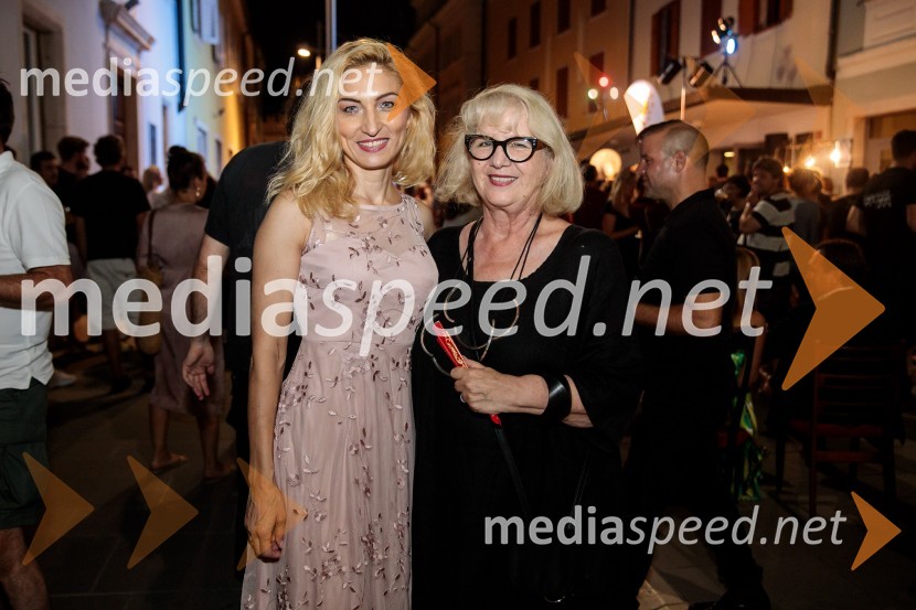  Mirela Predojević, igralka;  ... Jugoslavija, moja dežela, krstna uprizoritev drame