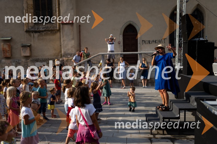  Romana  Krajnčan, pevkaKranfest 2021, sobota