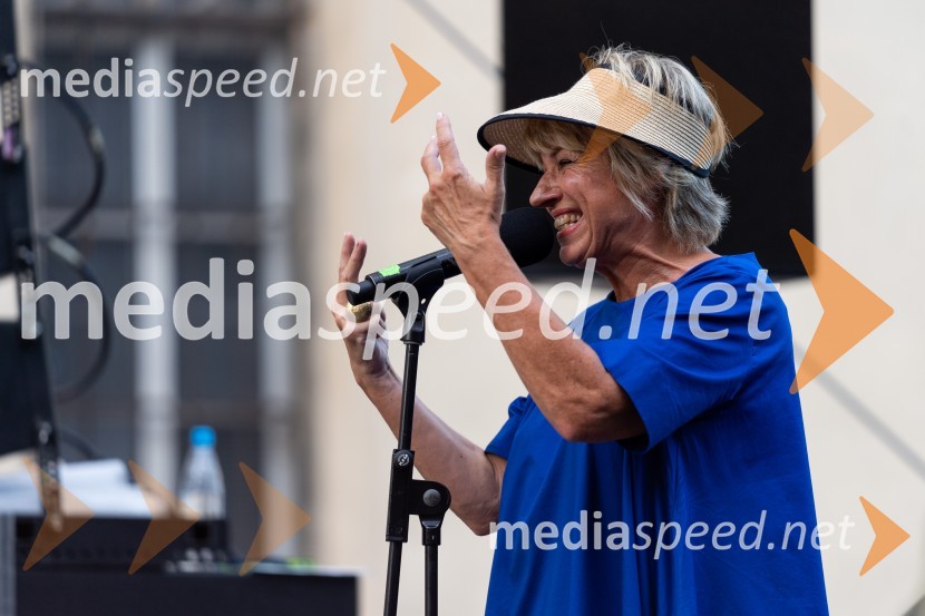  Romana  Krajnčan, pevkaKranfest 2021, sobota