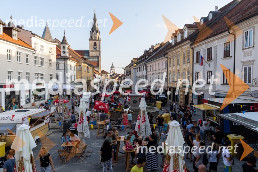 Karavana okusov, food truck tržnicaKranfest 2021, sobota
