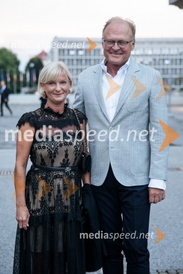  Sonja Poljanšek Škrabec, lastnica Welness centra Sunny;  Janez  Škrabec, direktor Riko d.o.o., predsednik Slovensko-ruskega poslovnega sveta, častni konzul BelorusijeAnna Netrebko in Yusif Eyvazov, nastop v okviru 69. Ljubljana Festivala