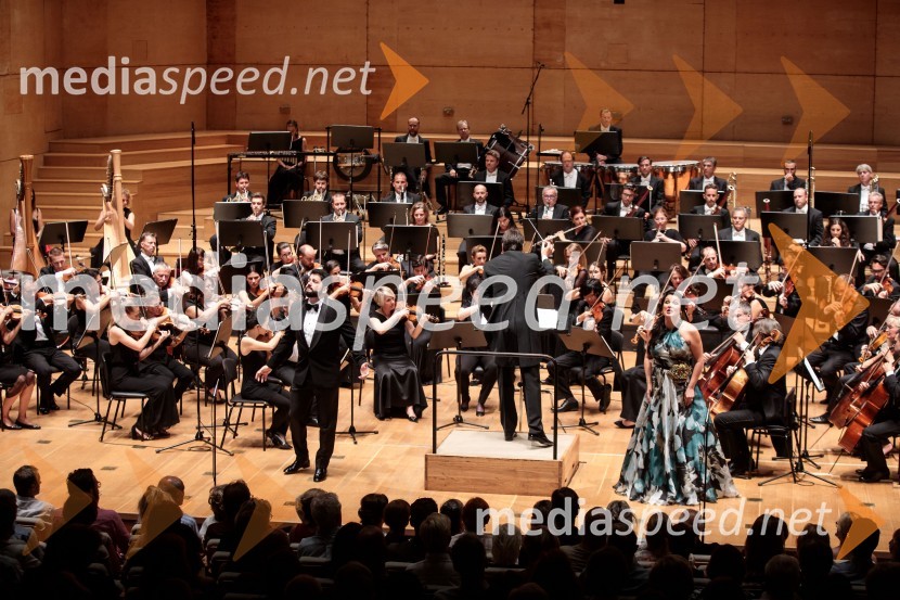  Jusif Ejvazov, tenor;  Anna Netrebko, sopranistkaAnna Netrebko in Yusif Eyvazov, nastop v okviru 69. Ljubljana Festivala