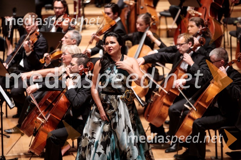  Anna Netrebko, sopranistkaAnna Netrebko in Yusif Eyvazov, nastop v okviru 69. Ljubljana Festivala