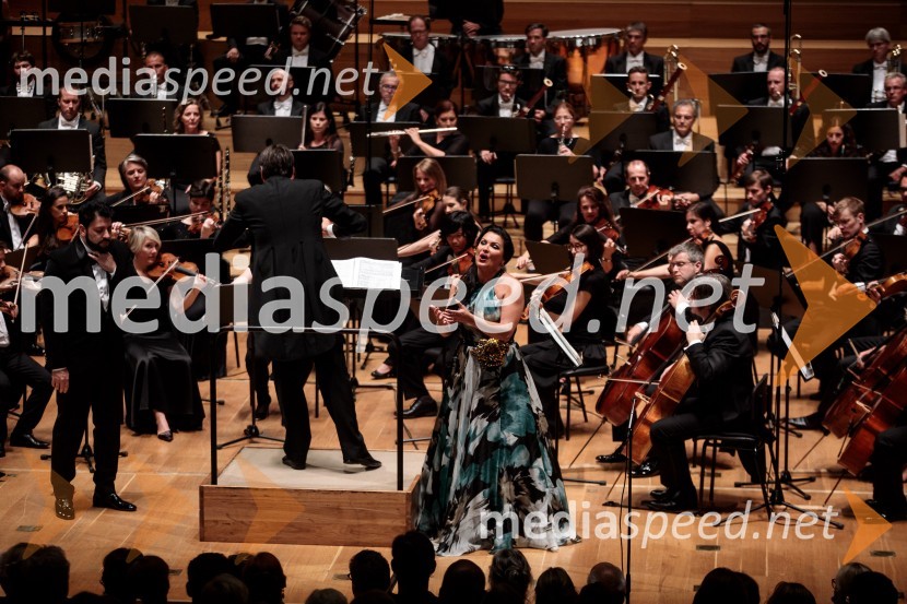  Anna Netrebko, sopranistkaAnna Netrebko in Yusif Eyvazov, nastop v okviru 69. Ljubljana Festivala