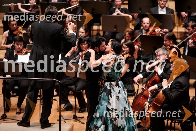  Jusif Ejvazov, tenor;  Anna Netrebko, sopranistkaAnna Netrebko in Yusif Eyvazov, nastop v okviru 69. Ljubljana Festivala