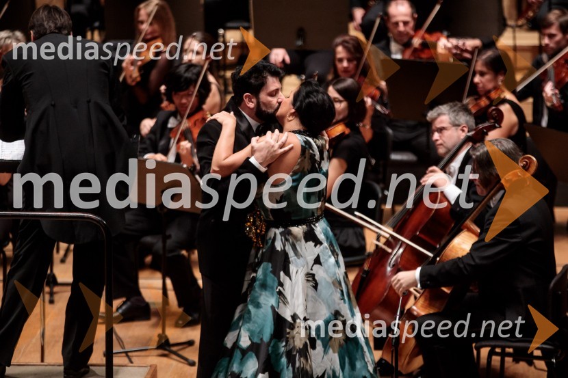  Jusif Ejvazov, tenor;  Anna Netrebko, sopranistkaAnna Netrebko in Yusif Eyvazov, nastop v okviru 69. Ljubljana Festivala