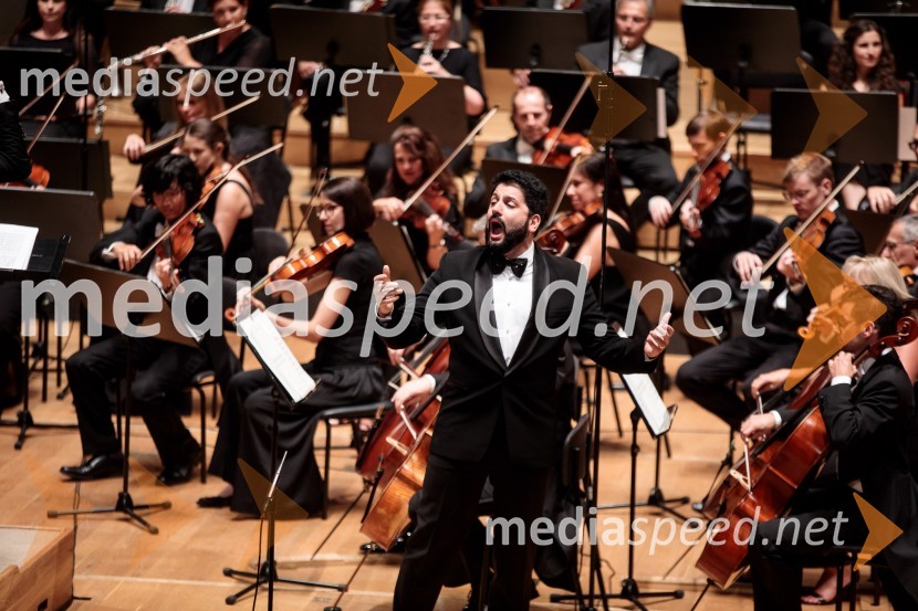  Jusif Ejvazov, tenorAnna Netrebko in Yusif Eyvazov, nastop v okviru 69. Ljubljana Festivala