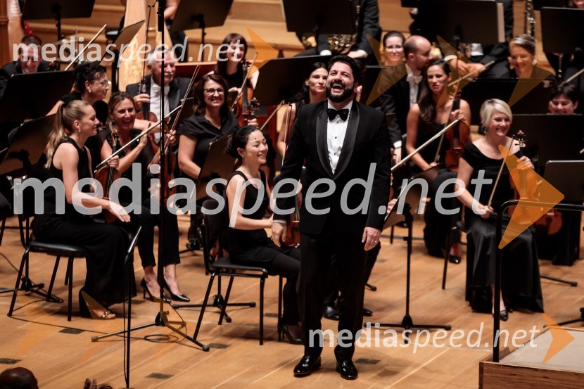  Jusif Ejvazov, tenorAnna Netrebko in Yusif Eyvazov, nastop v okviru 69. Ljubljana Festivala