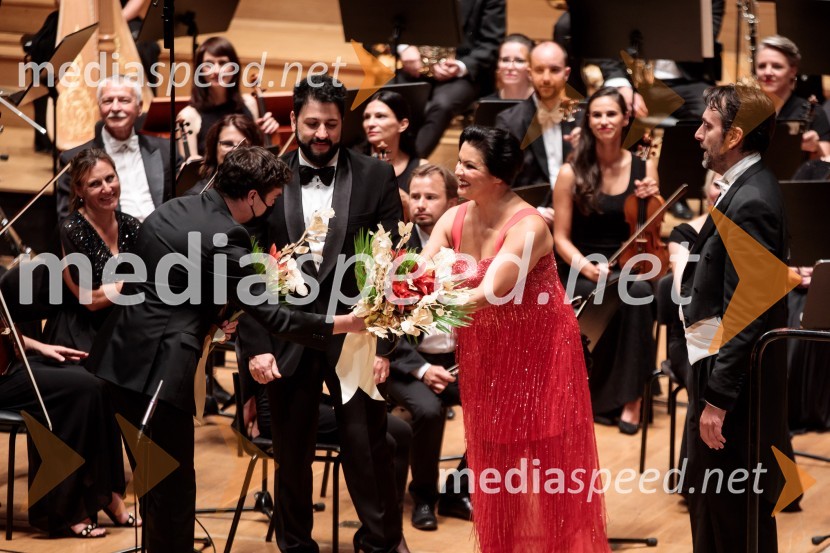  ... ;  Jusif Ejvazov, tenor;  Anna Netrebko, sopranistkaAnna Netrebko in Yusif Eyvazov, nastop v okviru 69. Ljubljana Festivala