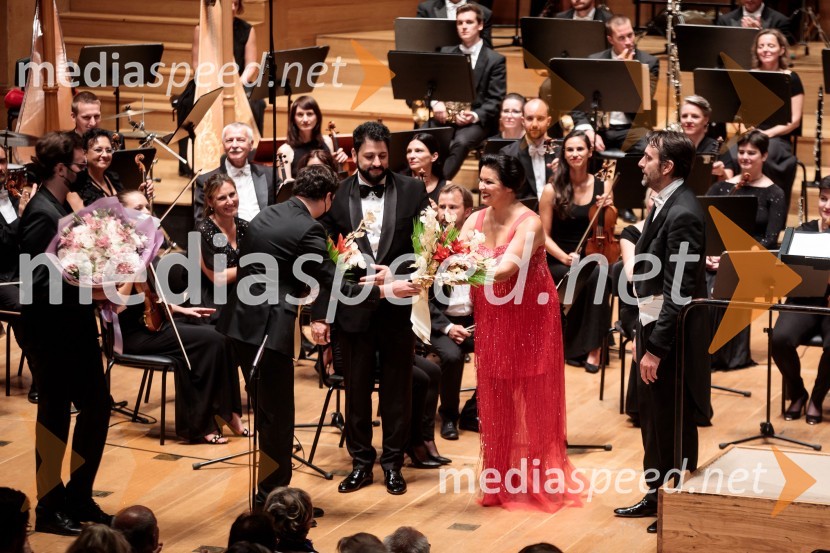  ... ;  Jusif Ejvazov, tenor;  Anna Netrebko, sopranistkaAnna Netrebko in Yusif Eyvazov, nastop v okviru 69. Ljubljana Festivala