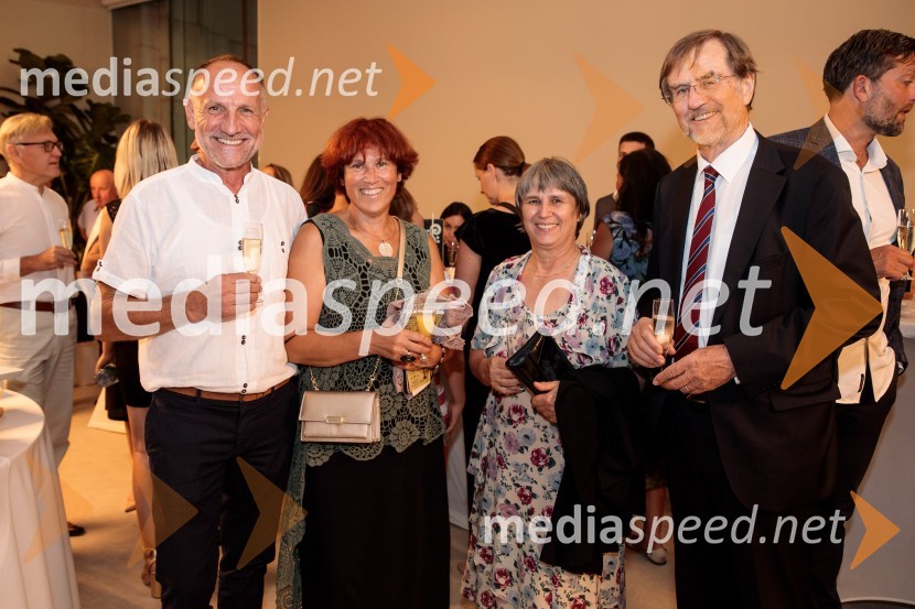  ... ;  ... ;  Branka Berkopec Peterle;  Lojze Peterle, slovenski politikAnna Netrebko in Yusif Eyvazov, nastop v okviru 69. Ljubljana Festivala