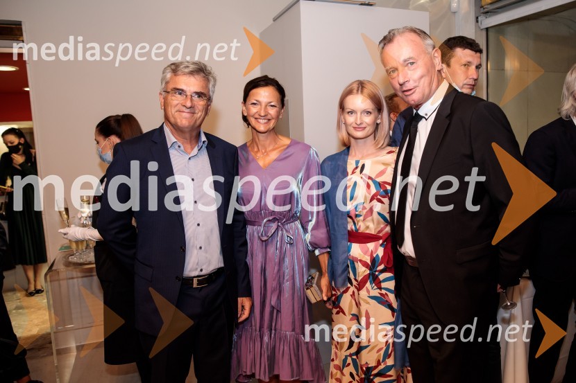  Aleksander  Zalaznik, generalni direktor Danfoss Trata, predsednik Združenja Manager; dr. Maja Zalaznik, nekdanja ministrica za izobraževanje, znanost in šport;  Andreja Bartenjev; dr. Igor Bartenjev, dr. med. specialist dermatovenerologijeAnna Netrebko in Yusif Eyvazov, nastop v okviru 69. Ljubljana Festivala