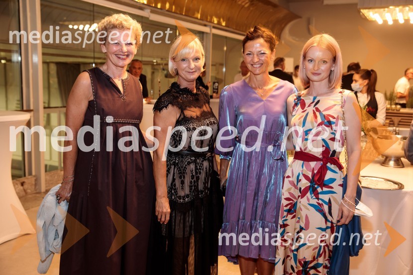  Rija  Čič, stevardesa;  Sonja Poljanšek Škrabec, lastnica Welness centra Sunny; dr. Maja Zalaznik, nekdanja ministrica za izobraževanje, znanost in šport;  ... Anna Netrebko in Yusif Eyvazov, nastop v okviru 69. Ljubljana Festivala