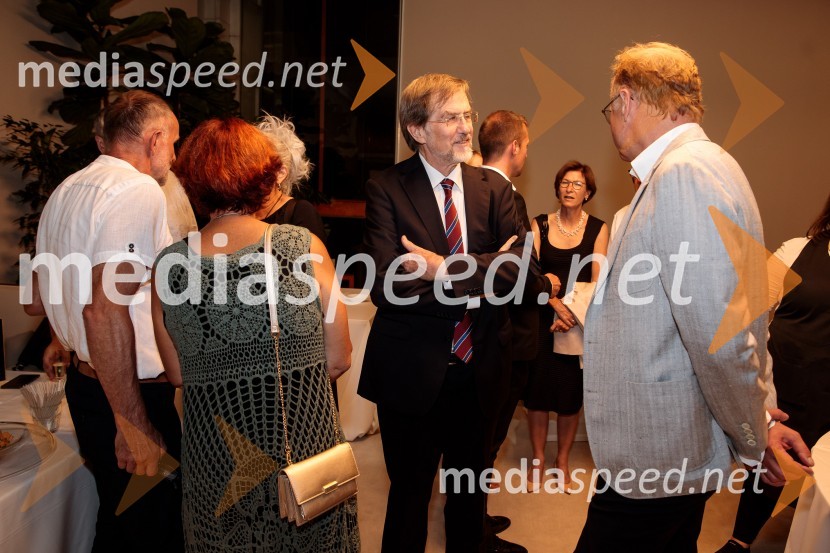  Lojze Peterle, slovenski politikAnna Netrebko in Yusif Eyvazov, nastop v okviru 69. Ljubljana Festivala