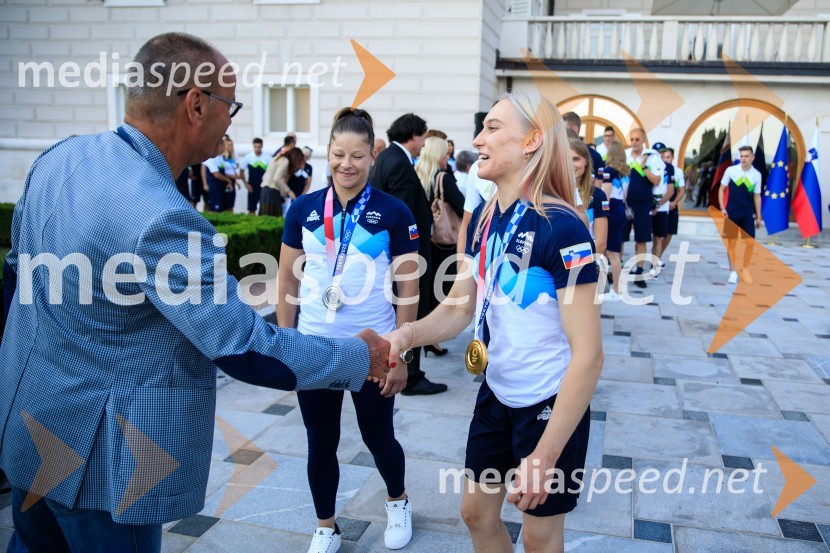  ... ;  Tina Trstenjak, judoistka;  Janja Garnbret, plezalkaSprejem olimpijske reprezentance na Brdu