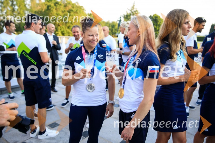  Tina Trstenjak, judoistka;  Janja Garnbret, plezalkaSprejem olimpijske reprezentance na Brdu
