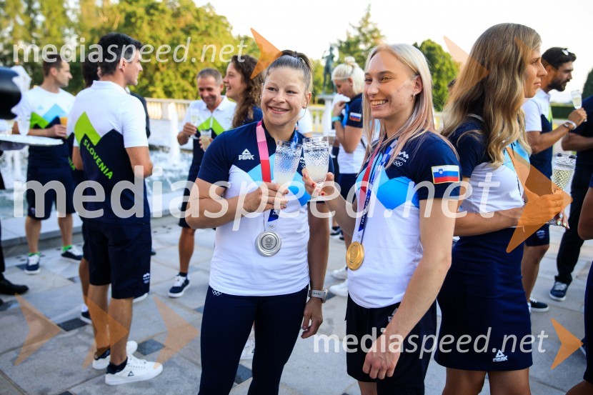  Tina Trstenjak, judoistka;  Janja Garnbret, plezalkaSprejem olimpijske reprezentance na Brdu