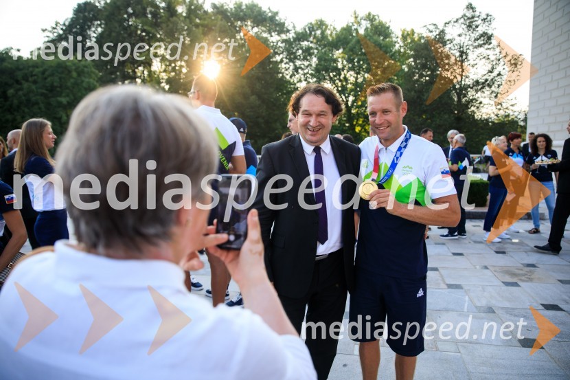  ... ;  Benjamin Savšek, kanuist Sprejem olimpijske reprezentance na Brdu