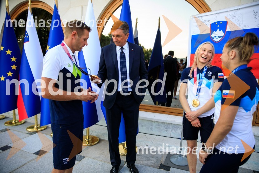 Benjamin Savšek, kanuist ;  Borut Pahor, predsednik Republike Slovenije;  Janja Garnbret, plezalka;  Tina Trstenjak, judoistkaSprejem olimpijske reprezentance na Brdu