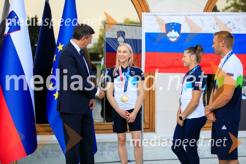  Borut Pahor, predsednik Republike Slovenije;  Janja Garnbret, plezalka;  Tina Trstenjak, judoistka;  Benjamin Savšek, kanuist Sprejem olimpijske reprezentance na Brdu