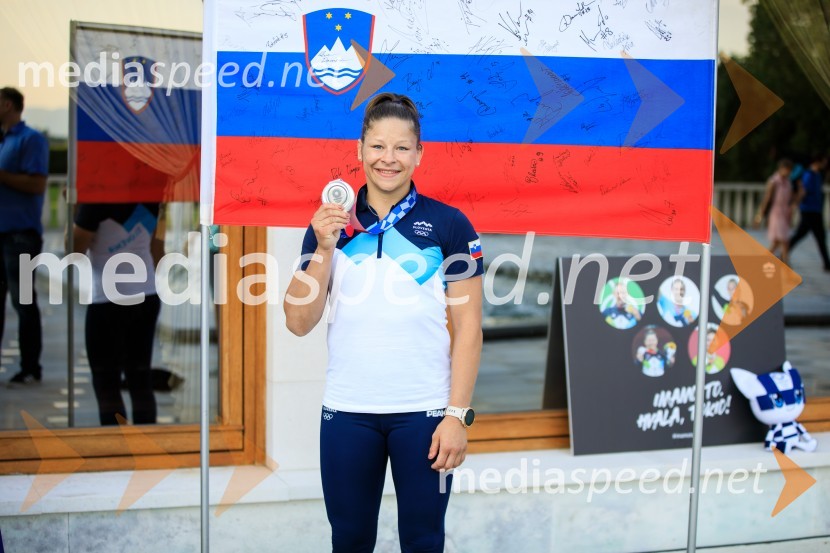  Tina Trstenjak, judoistkaSprejem olimpijske reprezentance na Brdu