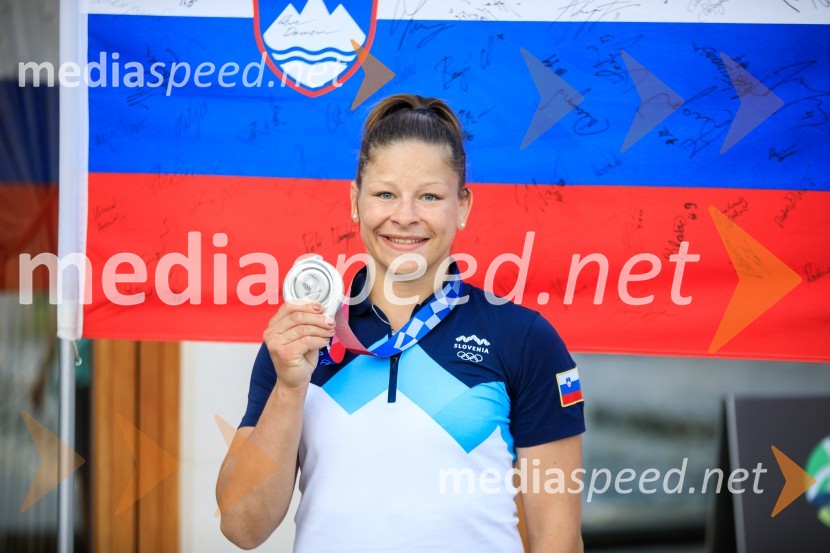  Tina Trstenjak, judoistkaSprejem olimpijske reprezentance na Brdu