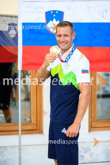  Benjamin Savšek, kanuist Sprejem olimpijske reprezentance na Brdu