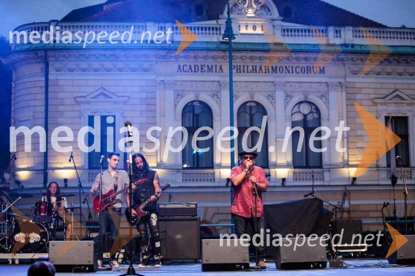  ... ;  ... ;  Peter Lovšin - Pero, pevecSprejem olimpijske reprezentance na Kongresnem trgu