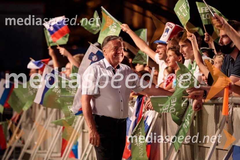  Zoran Janković, župan, Mestna občina LjubljanaSprejem olimpijske reprezentance na Kongresnem trgu