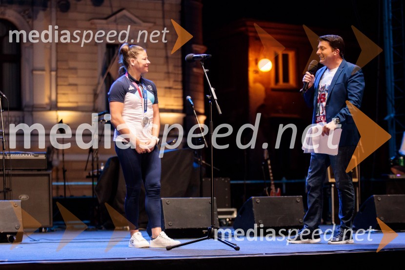  Tina Trstenjak, judoistka;  ... Sprejem olimpijske reprezentance na Kongresnem trgu