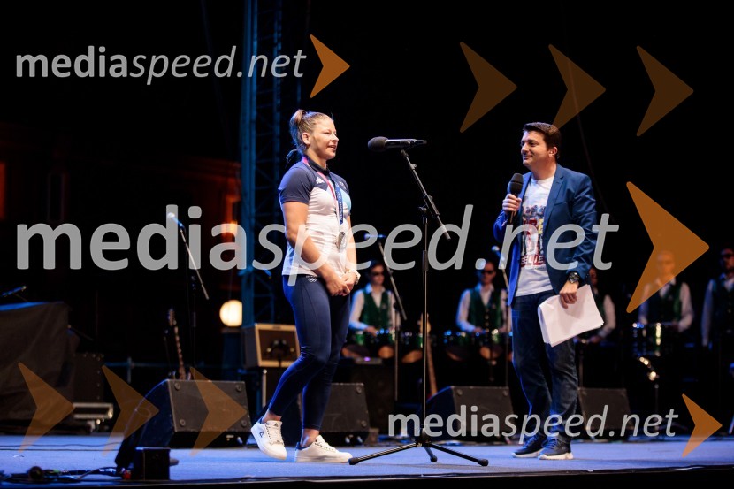  Tina Trstenjak, judoistka;  ... Sprejem olimpijske reprezentance na Kongresnem trgu