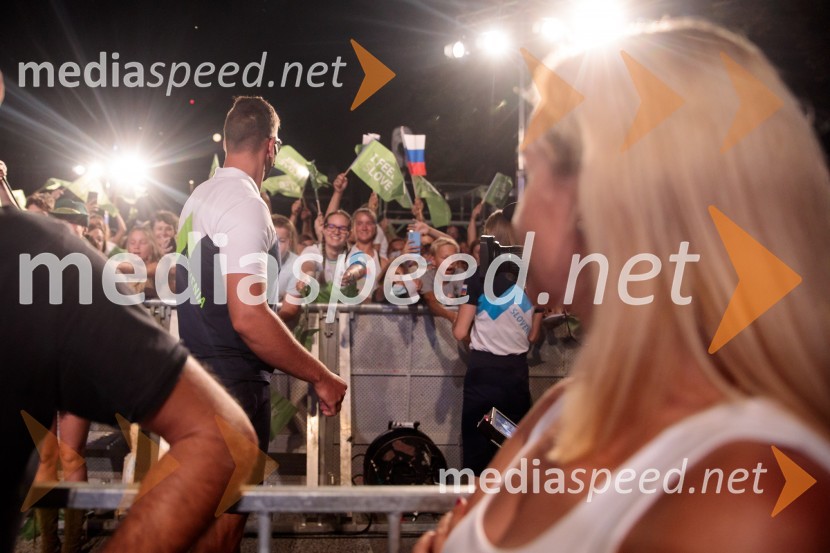 Sprejem olimpijske reprezentance na Kongresnem trgu