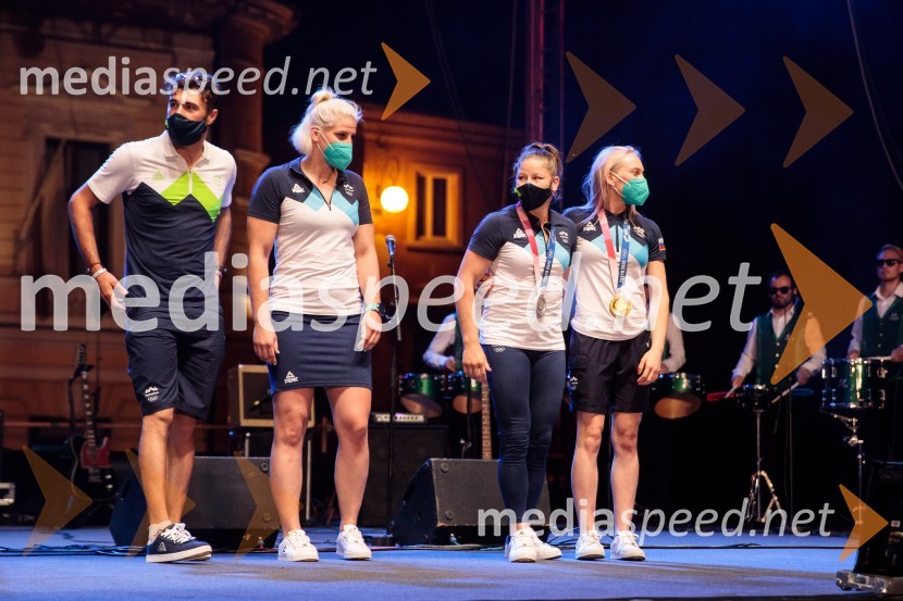  ... ;  ... ;  Tina Trstenjak, judoistka;  Janja Garnbret, slovenska športna plezalkaSprejem olimpijske reprezentance na Kongresnem trgu