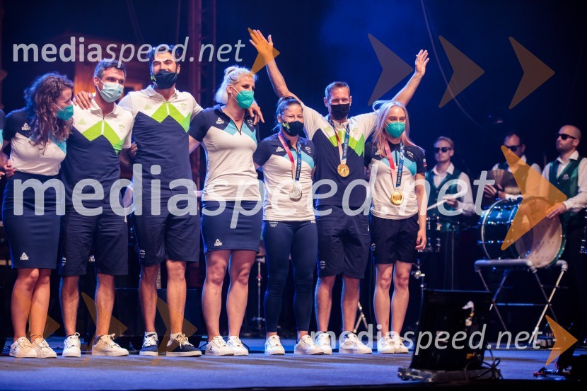  ... ;  ... ;  ... ;  ... ;  Tina Trstenjak, judoistka;  Benjamin Savšek, kanuist ;  Janja Garnbret, slovenska športna plezalkaSprejem olimpijske reprezentance na Kongresnem trgu