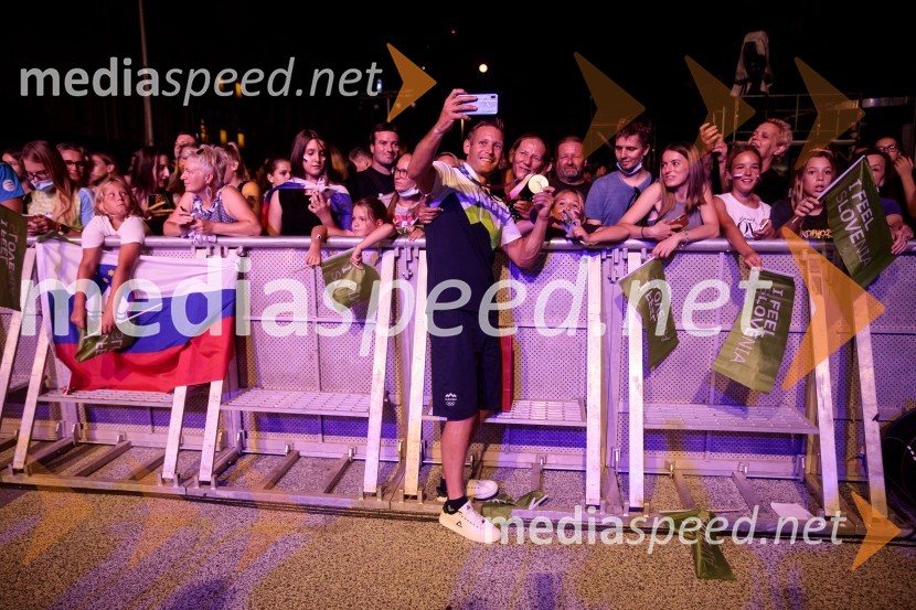 Sprejem olimpijske reprezentance na Kongresnem trgu