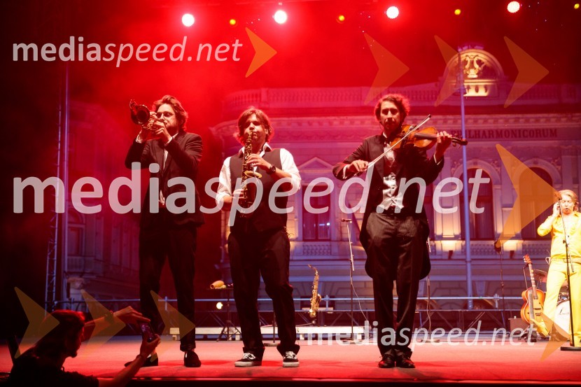 Sprejem olimpijske reprezentance na Kongresnem trgu