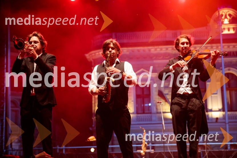 Sprejem olimpijske reprezentance na Kongresnem trgu