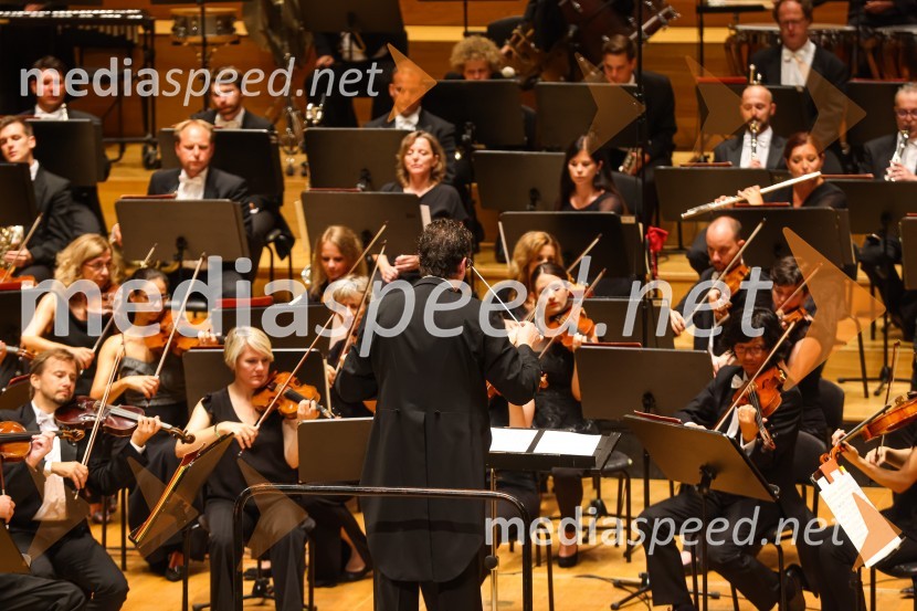 Simfonični orkester RTV SlovenijaNastop tenorista Jonasa Kaufmanna v okviru 69. Ljubljana Festivala