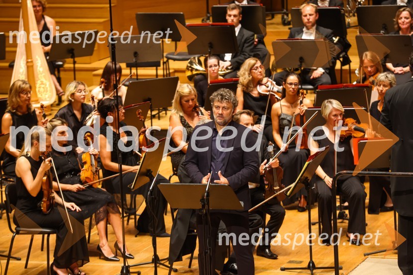  Jonas Kaufmann, tenorNastop tenorista Jonasa Kaufmanna v okviru 69. Ljubljana Festivala