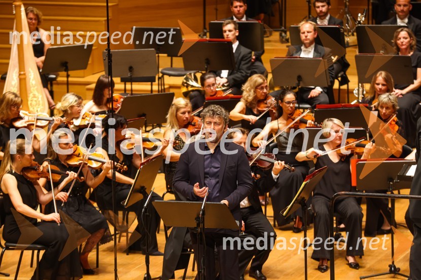  Jonas Kaufmann, tenorNastop tenorista Jonasa Kaufmanna v okviru 69. Ljubljana Festivala