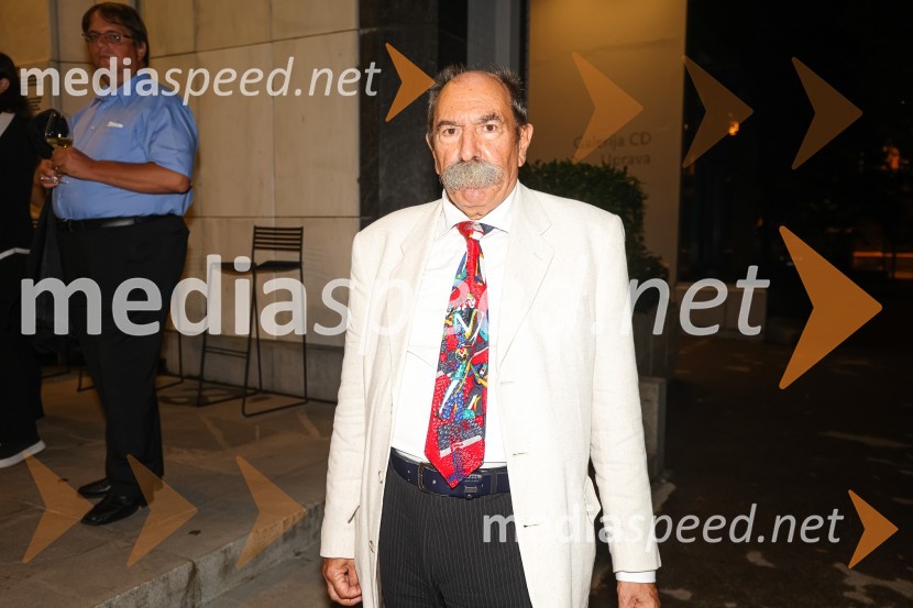  Marijan Zlobec, novinar, kritikNastop tenorista Jonasa Kaufmanna v okviru 69. Ljubljana Festivala