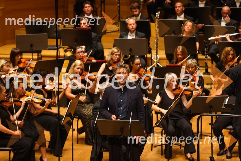  Jonas Kaufmann, tenorNastop tenorista Jonasa Kaufmanna v okviru 69. Ljubljana Festivala
